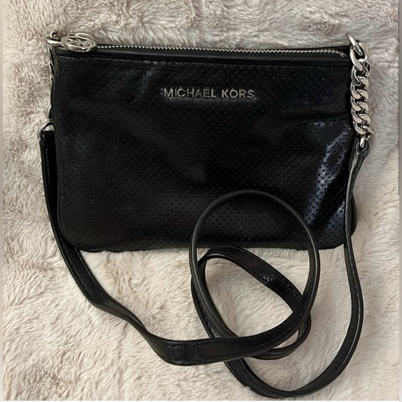 Michael Kors Black Patent Leather Zip Crossbody Bag